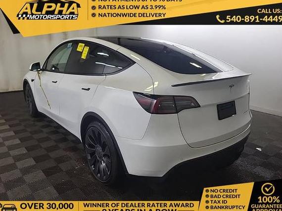 TESLA MODEL Y 2022 7SAYGDEF0NF372548 image